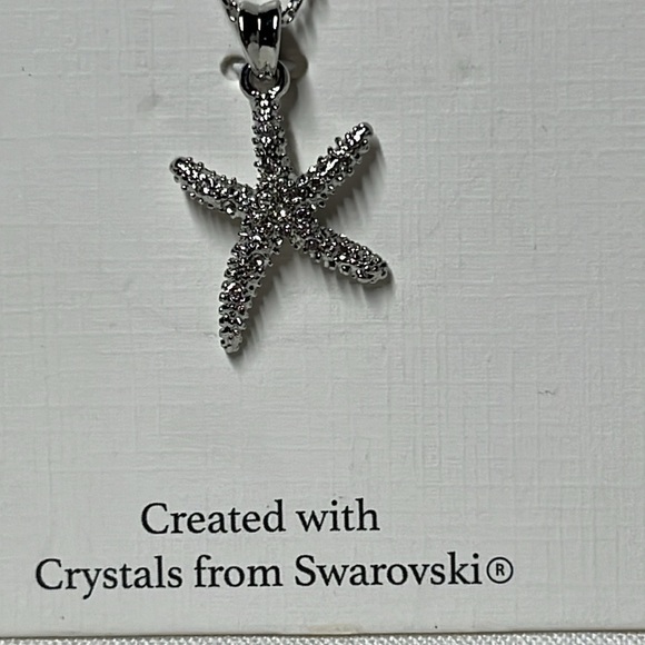 Starfish Necklace & Earrings Set - Picture 4 of 9